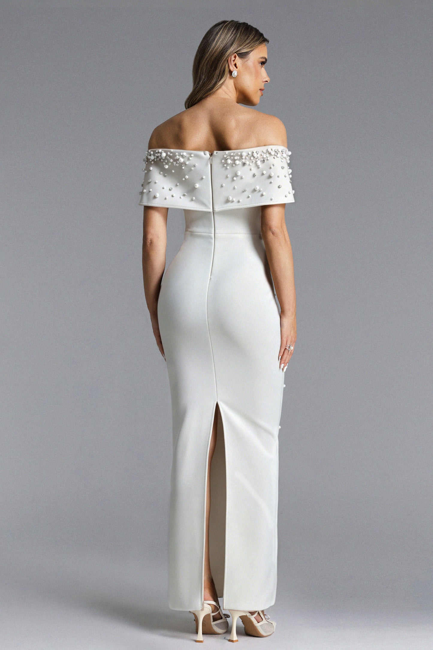 Isme Elegant Contour Off Shoulder Pearl Rhinestone Bandage White Maxi Dress