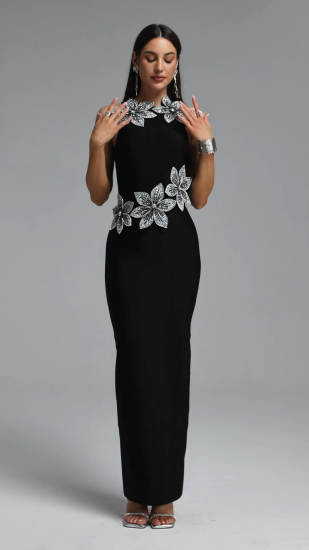Whetu Elegant Contour Floral Bandage Maxi Dress