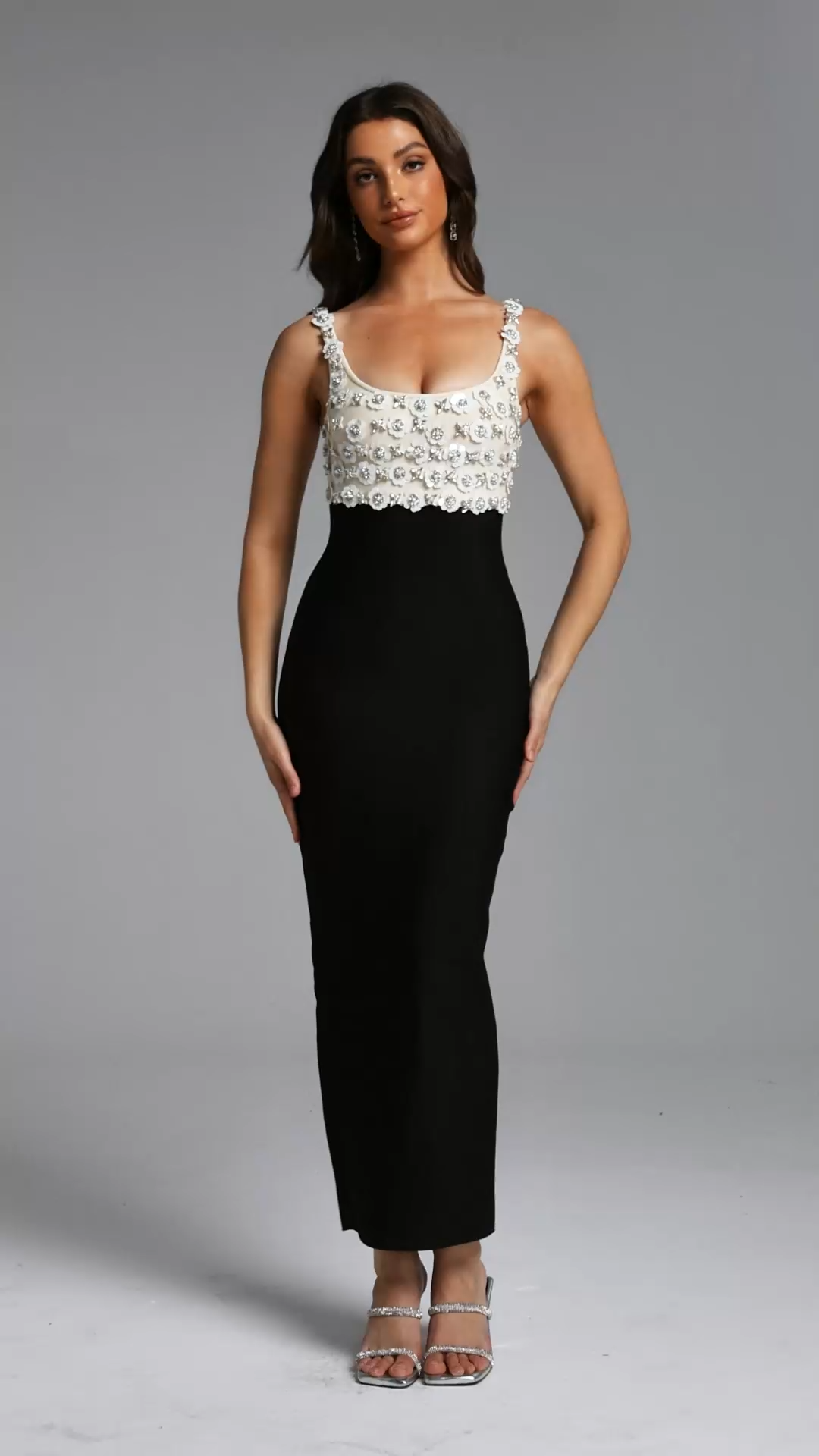 Raanana Elegant Contour Square Neck Sleeveless Floral Applique Bandage Maxi Dress